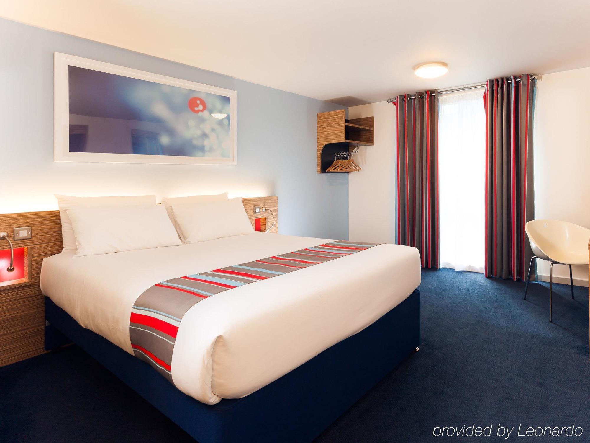 Travelodge London Greenwich ภายนอก รูปภาพ